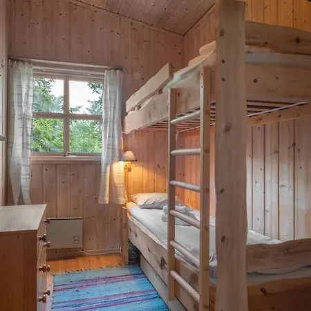 Tiuren - Natur & Ski - Svaenlia - 60 Min Osl Guest house